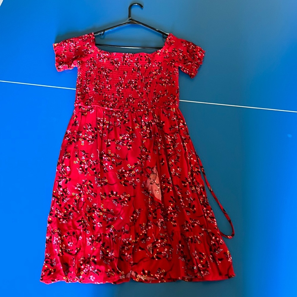 Bright red floral summer dress, size medium, little use.